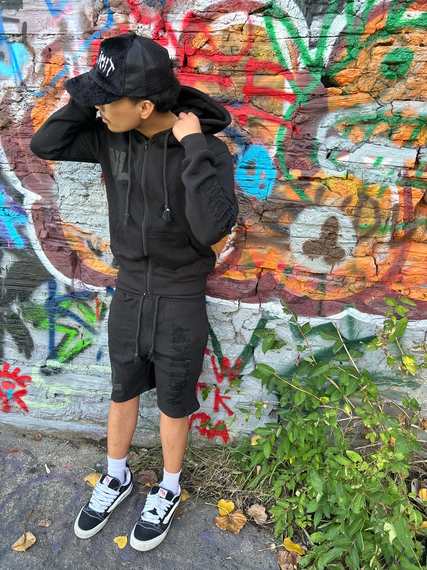 Black NOLIMIT Rope String Zip-Up