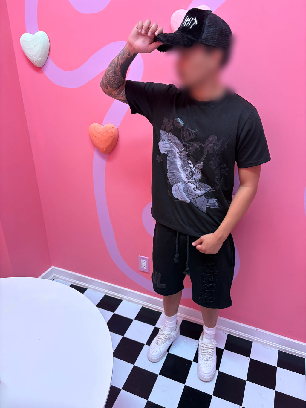 Blacked Out “NOLIMIT” Money Spread T-Shirt 💸