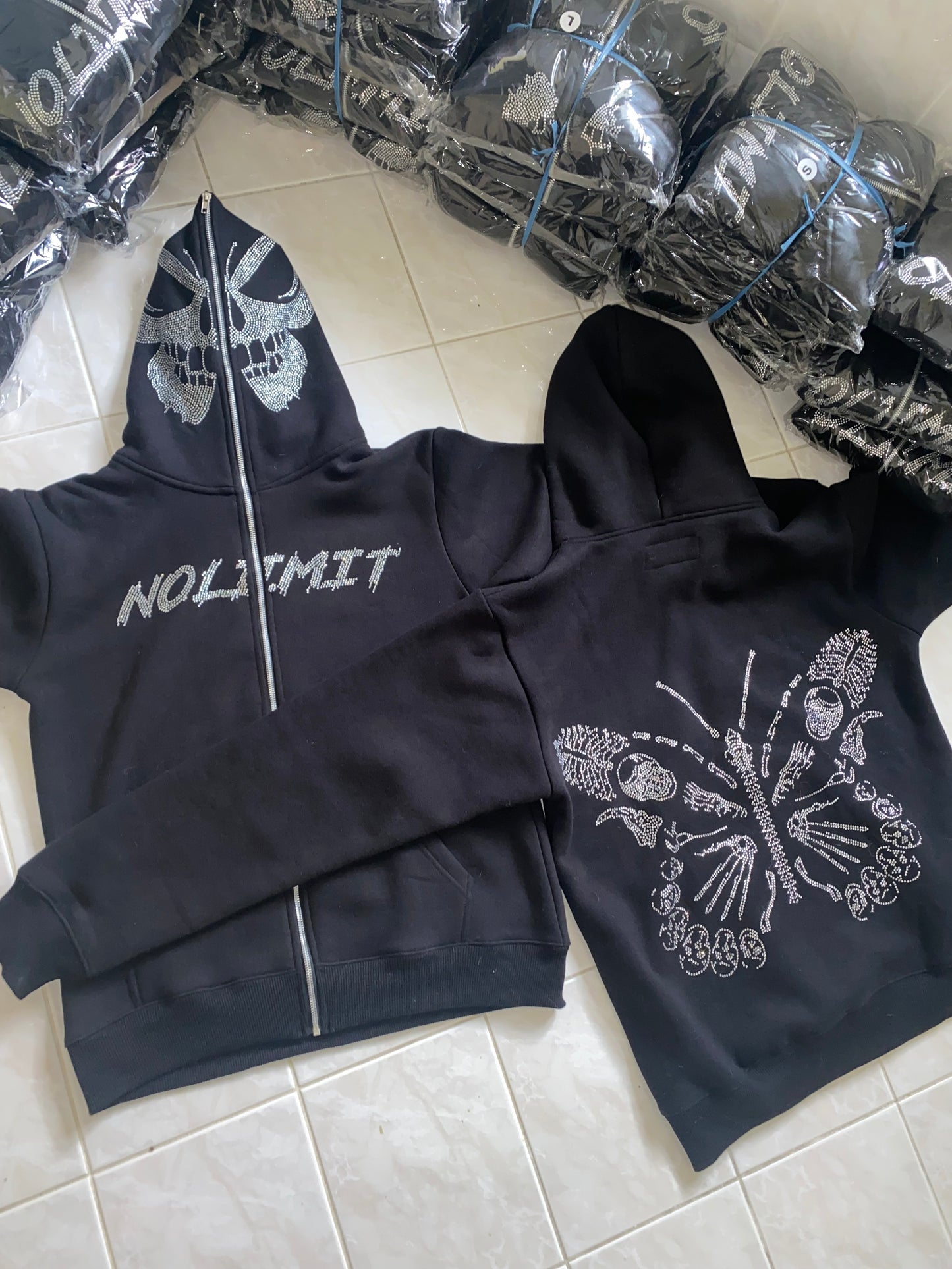 "NOLIMIT" Rhinestone Fullzip