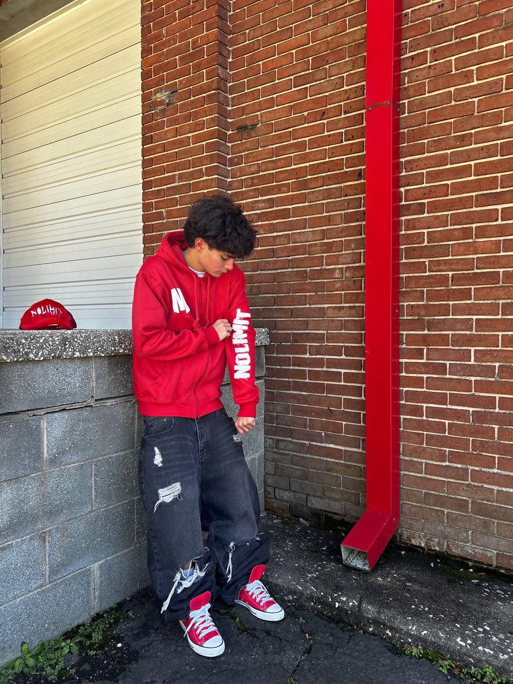Red "NOLIMIT" Rope String Money Spread Zip-Up
